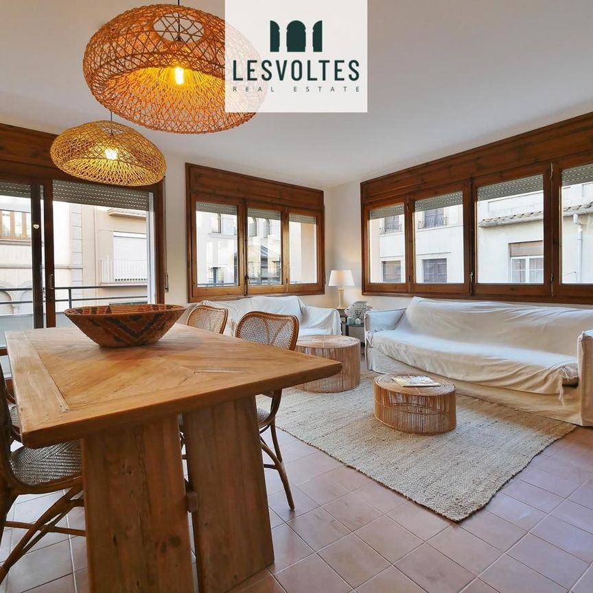 Apartamento de alquiler en Carrer Dels Valls, Centre - Photo 1