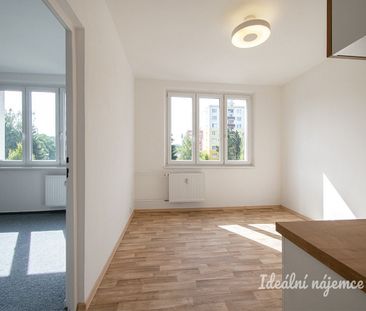 Pronájem bytu 1+1 38 m² - Фото 1