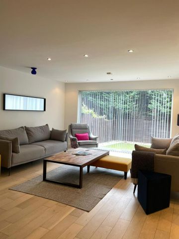 3 bedroom detached house to rent - Photo 3