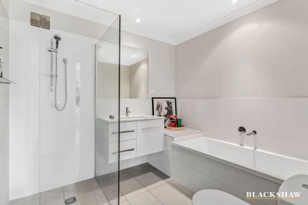 14 Paget Street, Bruce ACT 2617 - House For Rent | Domain - Photo 5