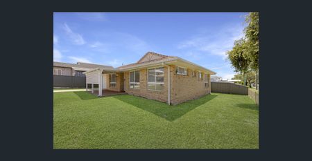 Bright Coastal Update – New Flooring and Fresh Interiors - Photo 5