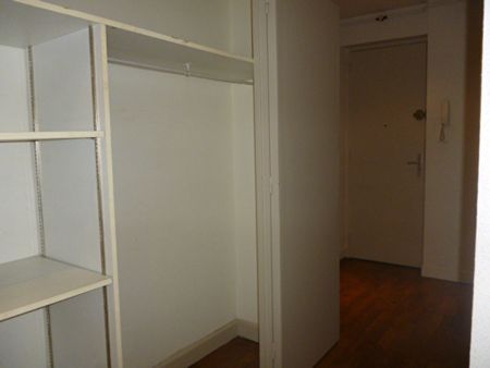 Location Appartement 4 pièces 108m² - Photo 5