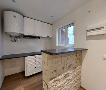 Location Appartement 2 pièces 23m² - Photo 2