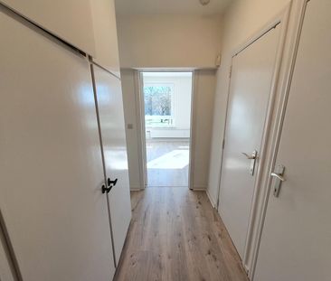 Appartement 2 chambres à 6000 Charleroi  Loyer: 790 € - Photo 1