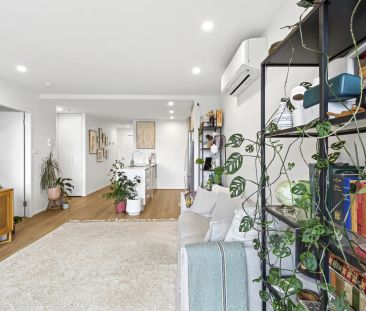 Stylish one bedroom apartment in the hear of Woden with a gym and p... - Photo 3