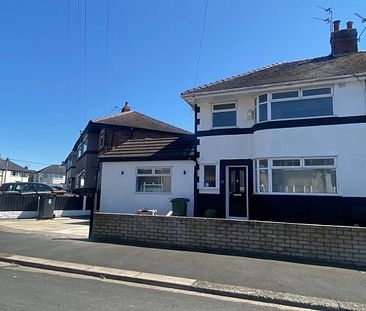 Fairway Crescent, Bromborough - Photo 1