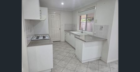 Conveniently Located Family Home in Green Valley - Photo 3