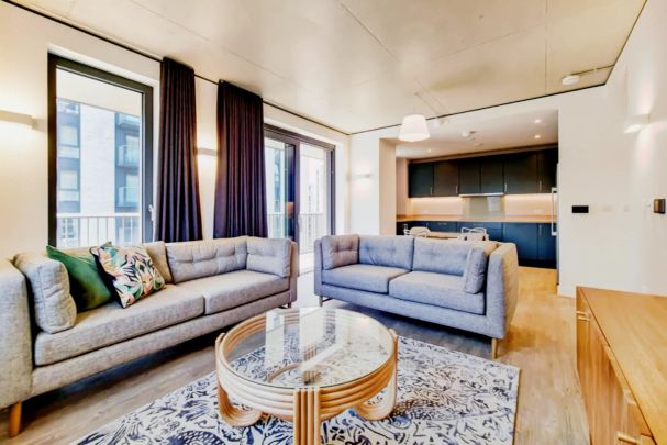 4 Bedroom Apartment - Photo 1
