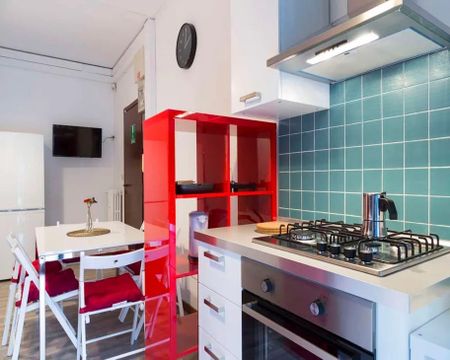 Via Francesco Arese, Milan, Lombardy 20159 - Photo 3