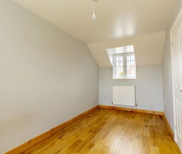 3 bedroom semi-detached house to rent - Photo 4