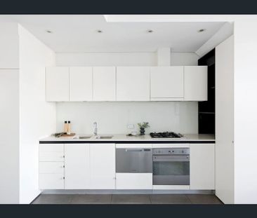 New York Loft Style Apartment - Photo 6