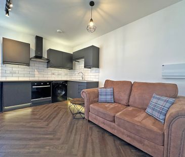 1-Bed Flat – Dakeyne Street, Sneinton - Photo 3