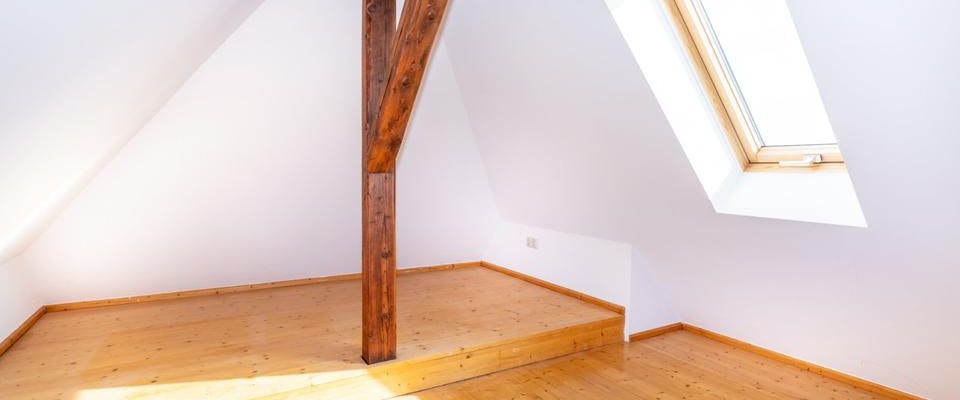 Repräsentative Dachgeschoss Büroeinheit in historischer Villa im Westviertel - Foto 1