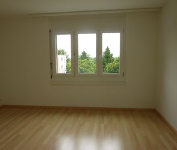 "Helle Wohnung mit tollem Balkon" - Photo 5