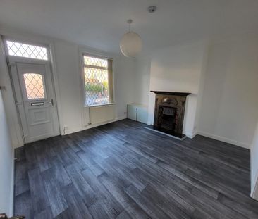 2 Bed Terraced House, Wood Lane, LS26 - Photo 1