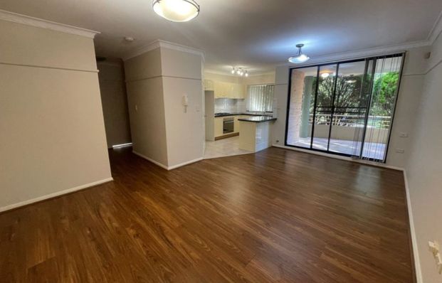 Modern 2-Bedroom Apartment In Resort Style Complex - Must See! - Photo 1