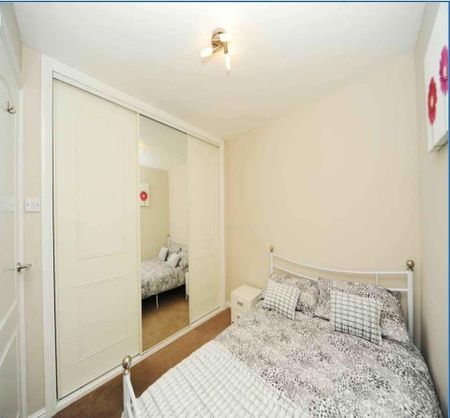 1 bedroom flat to rent - Photo 3