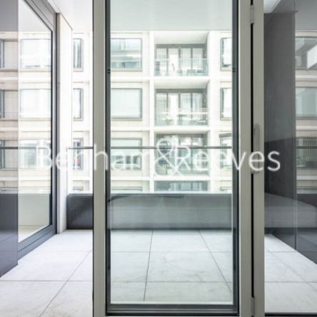 1 Bedroom flat to rent in Sugar Quay, Water Lane, EC3R - Photo 1