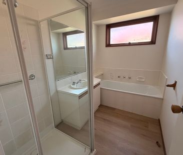 FRESHLY UPDATED FAMILY HOME IN A SPACIOUS SETTING! - Photo 6