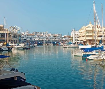 Middle Floor Apartment in Benalmadena - Photo 4