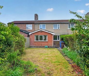 11 Thornhill Parade, Belfast, BT5 7AT - Photo 2