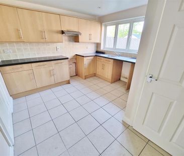3 bedroom house to rent - Photo 3