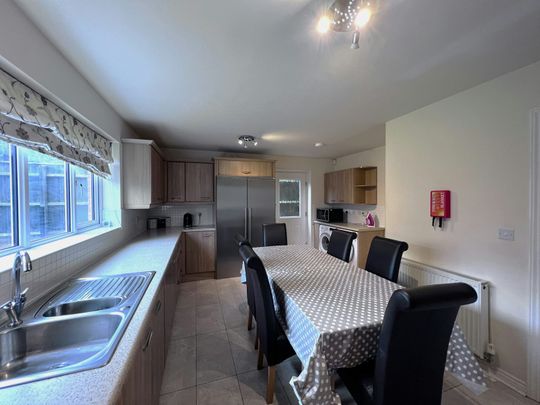 Detached house to rent on - Photo 1