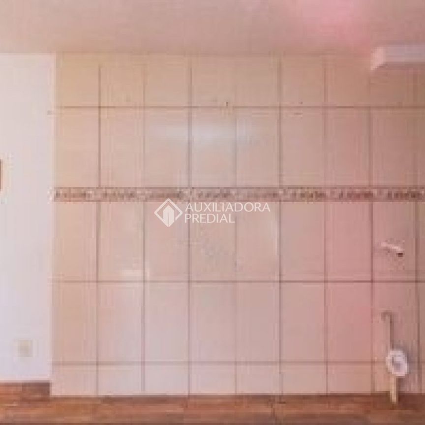 Apartamento com 2 quartos e 64m² para alugar em Olaria, Canoas. - Photo 1
