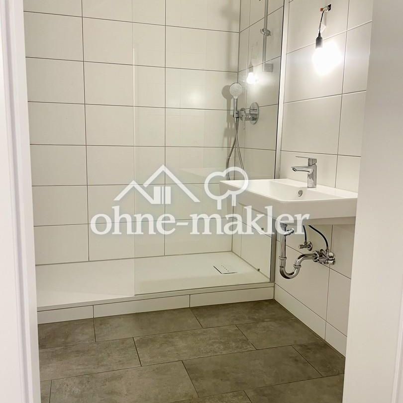 Erstbezug nach Sanierung: 3,5-Zi. mit offener Küche, Balkon & Stellplatz sofort frei - Photo 1