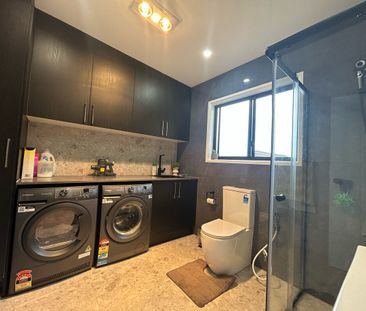 Cozy Family Home in the Heart of Blacktown - Photo 3