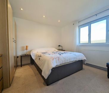 3 bedroom terraced house to rent - Photo 6