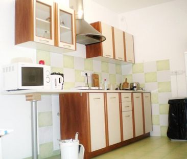 Pronájem pokoje 85 m², Traubova, Brno - Photo 2