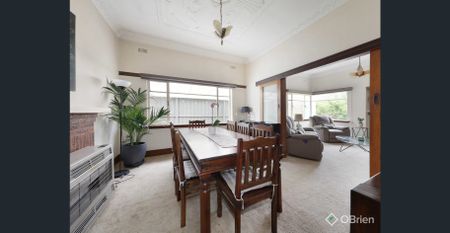 Charming Family Home with Modern Comforts & a Spacious Yard - Photo 3