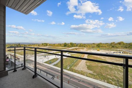 For Lease - 1350 HEMLOCK Road Unit# 611, Manor Park - Cardinal Glen and Area, Ontario - Photo 5