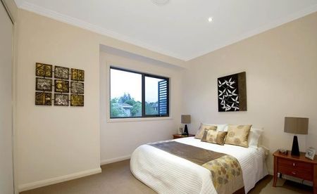 22/1 Nangnak Lane, Mont Albert VIC 3127 - Townhouse For Rent | Domain - Photo 5