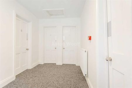 ENSUITE ROOMS BROADGATE BEESTON - Photo 5