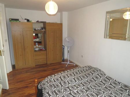 Heather Gardens, North Hykeham, LINCOLN - Photo 3