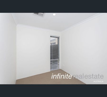 10 Equinox Avenue, Eglinton, WA 6034 - Photo 5