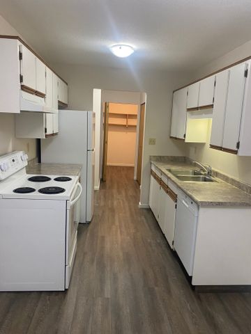 BEVAN TERRACE 2 BD / 1 BA - Photo 3