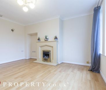 Woodhouse Road, Quinton, B32 2DH - Photo 2