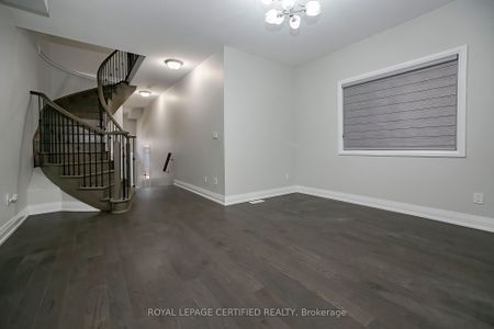 For Lease - 34 Dalbeattie Drive, Brampton, Ontario - Photo 4