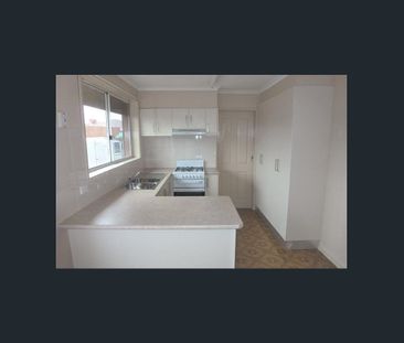 3 Bedroom Family Home - Photo 4