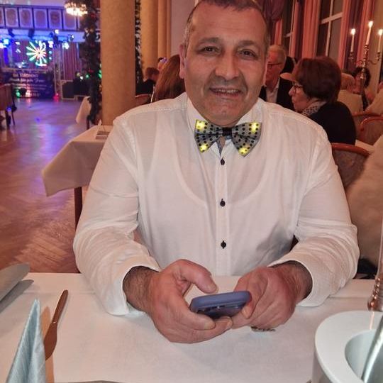 Sehr schöne 1 zimmer Wohnung mitte in Centrum Peine - Photo 1