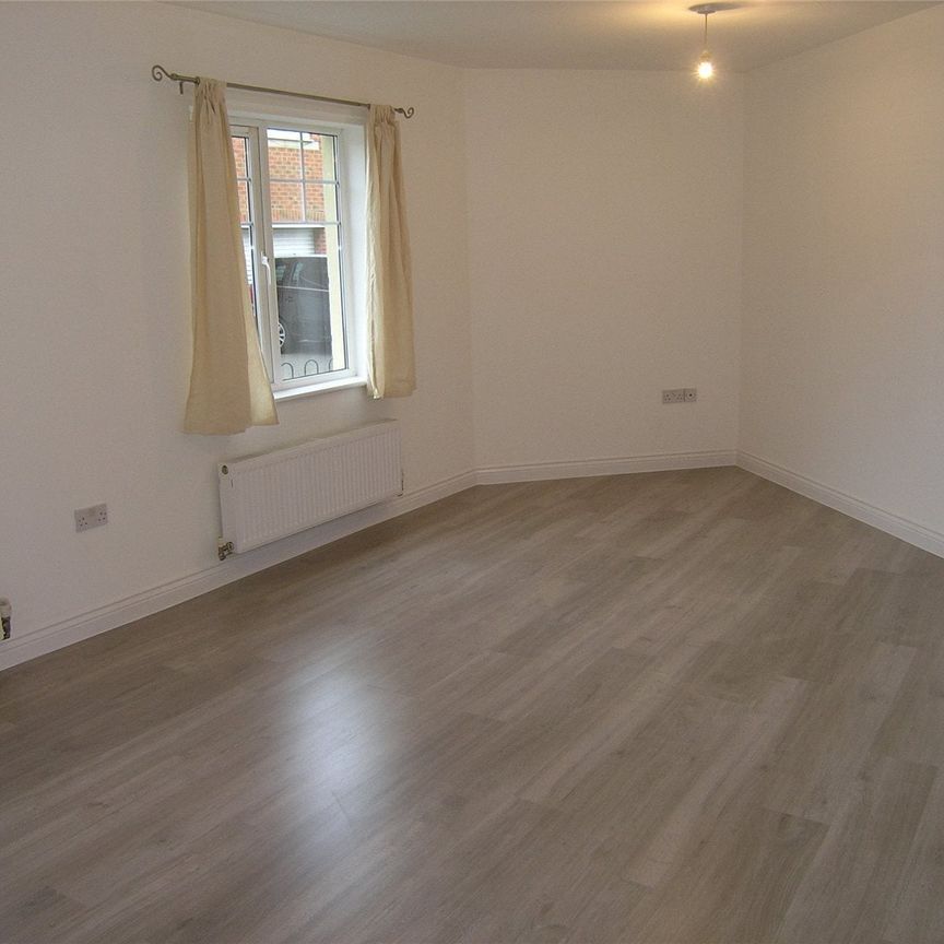 Standish Street, Bridgwater, Somerset, TA6 - Photo 1