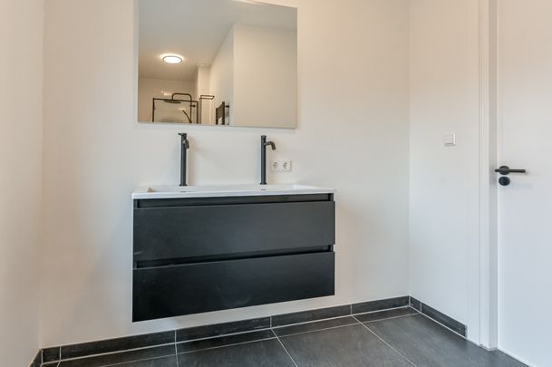 Verhuurd: Ooievaarstraat 1, 2025 XM Haarlem - Foto 1