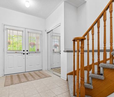 For Lease - 45 Silvervalley Drive Unit# UPPER, Caledon, Ontario - Photo 2