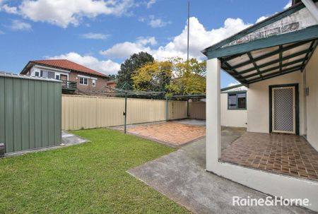 2/20 Gloucester Street, Rockdale, NSW 2216 - Photo 5