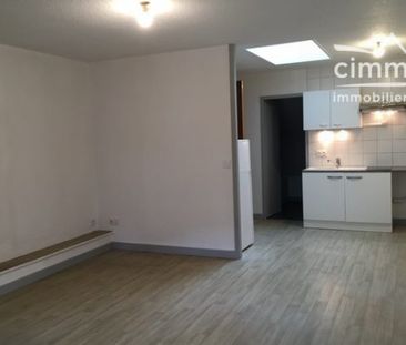 A LOUER - STUDIO AU CENTRE VILLE DE SALLANCHES - Photo 3