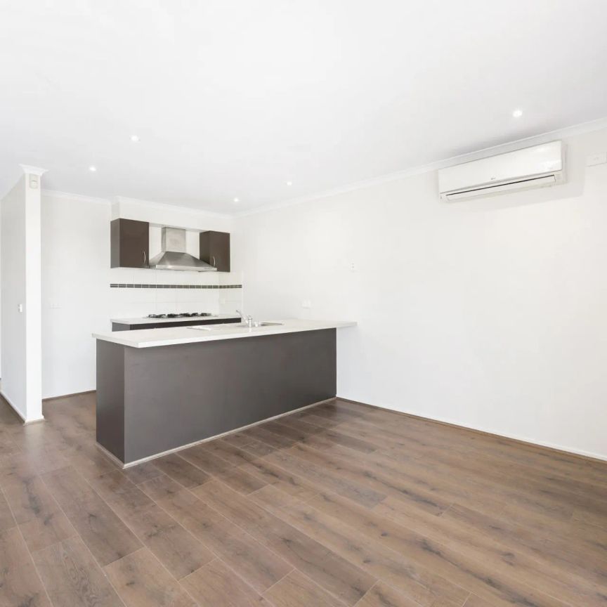 Well-Maintained 3 Bedroom Property - Photo 1