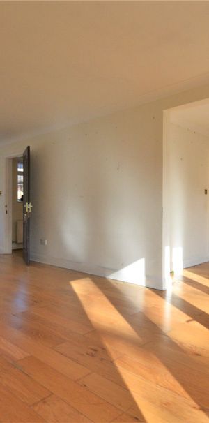 Howard Drive, Farnborough Howard Drive, Farnborough - Photo 1